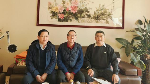2025年1月中旬，民进兰州市委会开展新春慰问活动。民进甘肃省委会专职副主委兼秘书长、兰州市委会主委陈伟专程看望慰问兰州市政协原副主席、民进兰州市委会原主委张荫林。机关干部通过上门看望、电话短信等方式